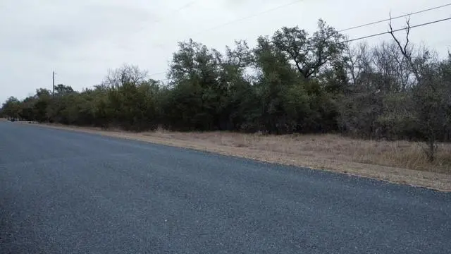 2107 Mission Trail, Salado, TX 76571