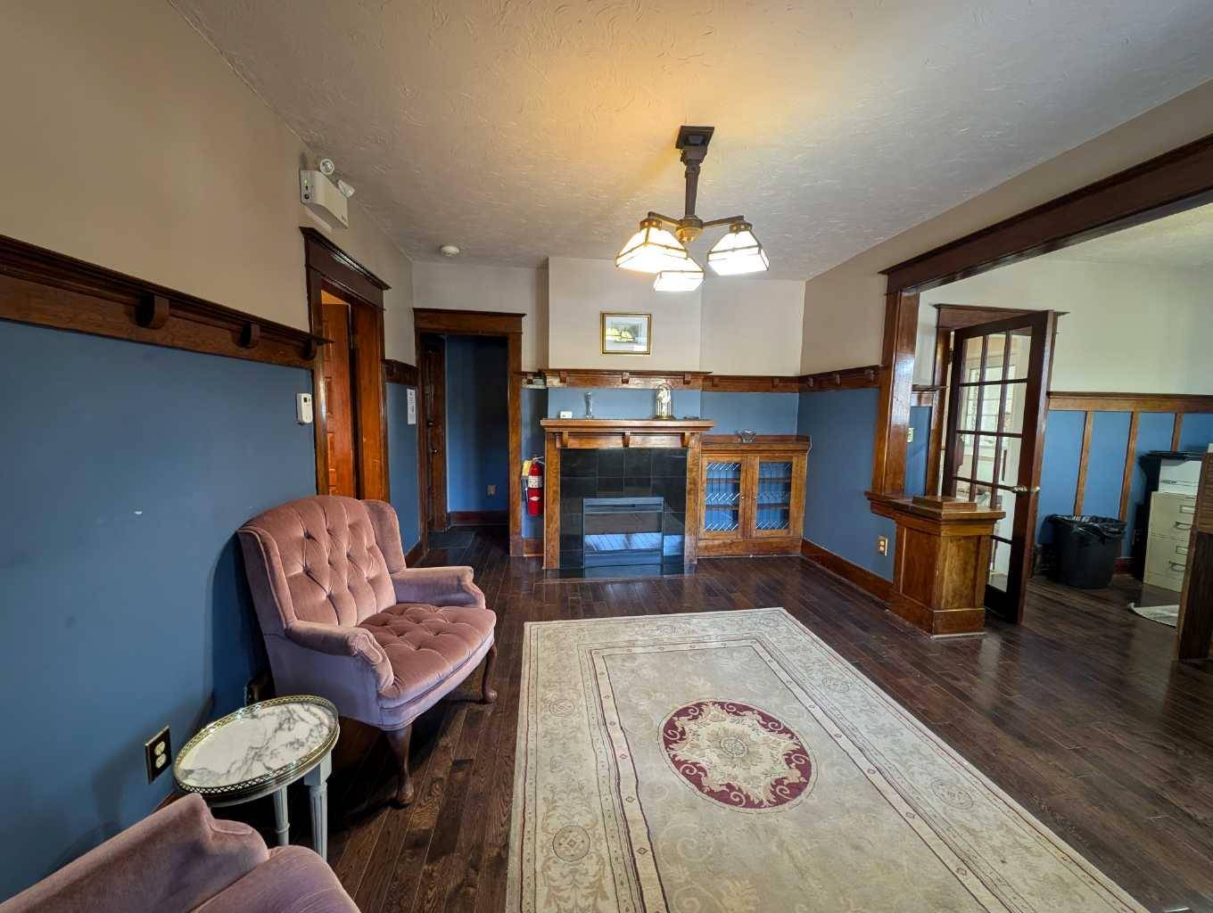 Medicine Hat, AB T1A 1Z5,17 Dunmore RD Southeast