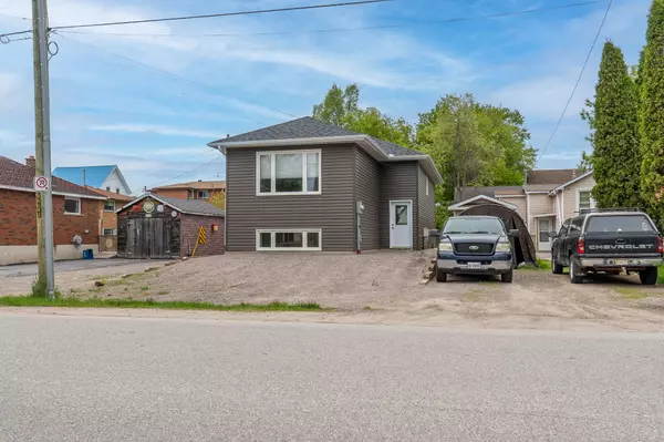 North Bay, ON P1B 3Z2,1556 FRASER ST