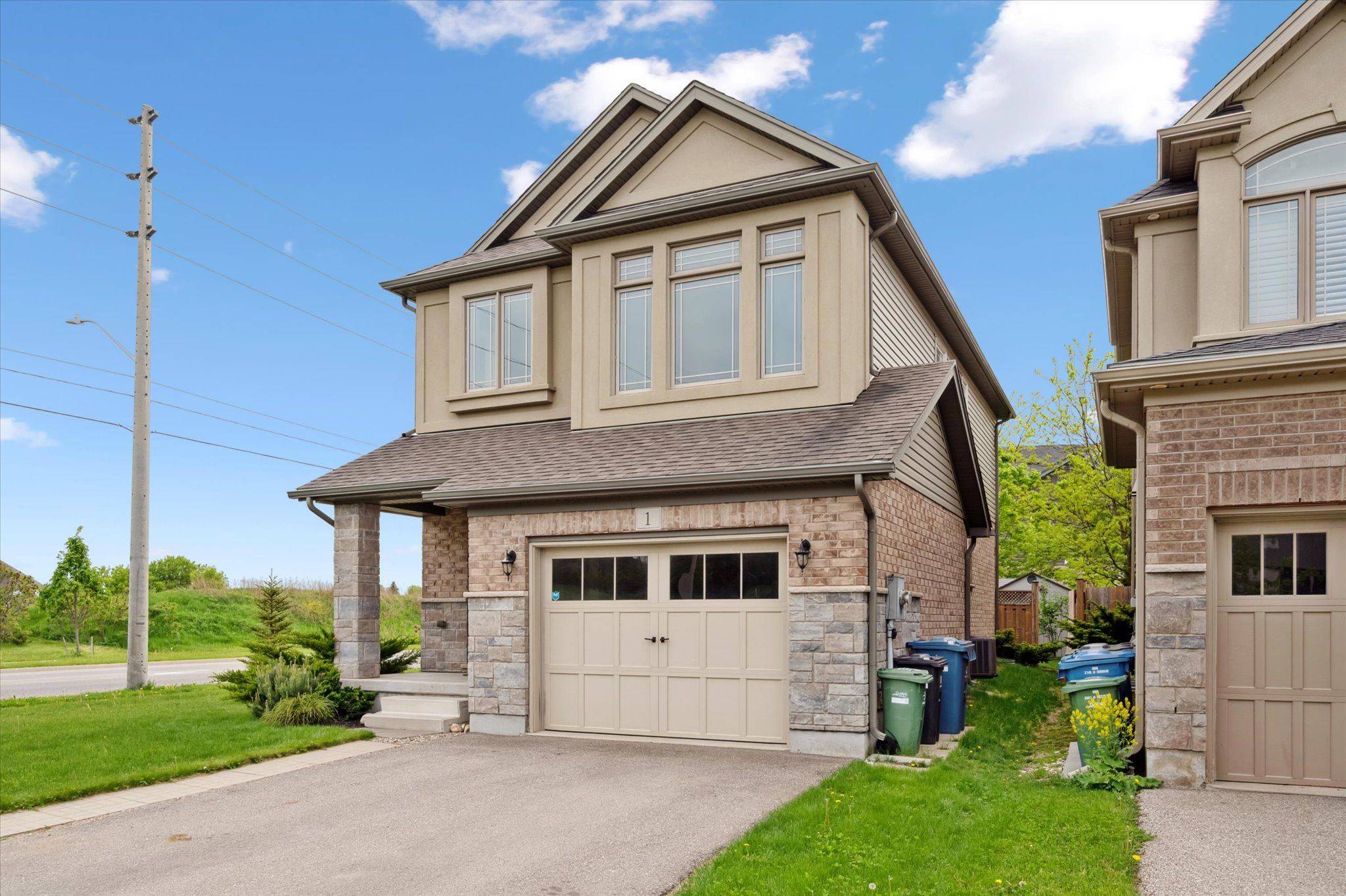 Guelph, ON N1L 0K9,1 Samuel DR