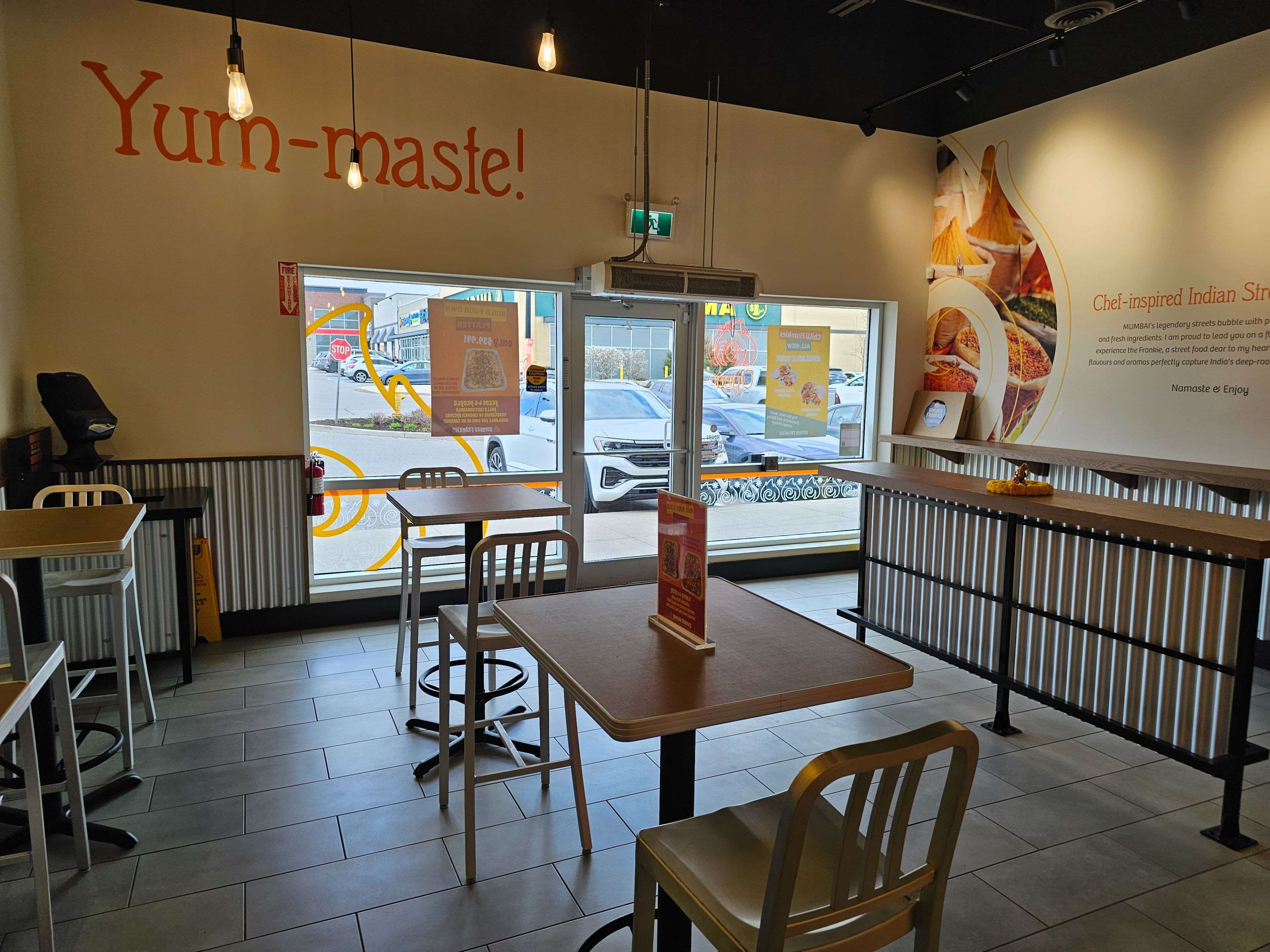 East Gwillimbury, ON L9N 0A2,200 Green LN E #2