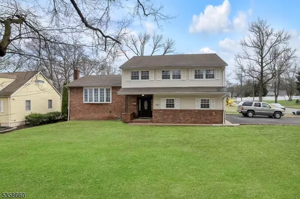 293 Oak Ridge Rd, Clark Twp., NJ 07066