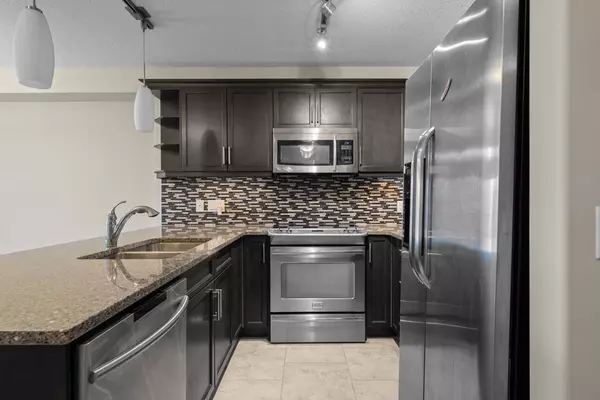 Calgary, AB T2Z 4E6,310 Mckenzie Towne Gate Southeast #2110