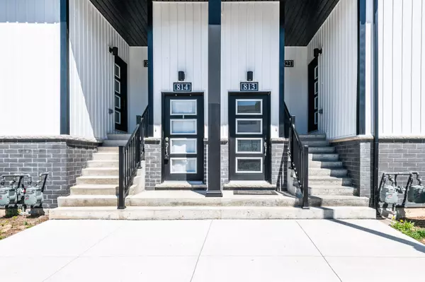 Niagara Falls, ON L2E 0C2,4263 Fourth AVE #813