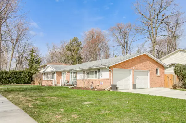 Kitchener, ON N2A 1H6,186 Shuh AVE