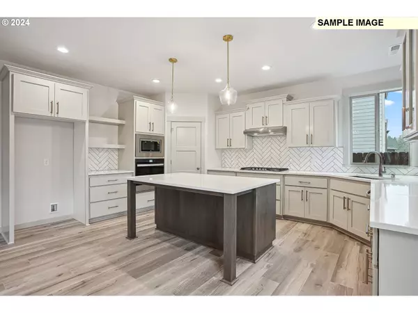 La Center, WA 98629,228 E 24TH AVE
