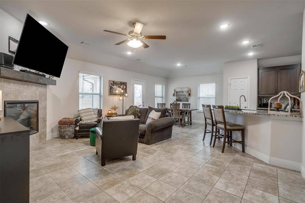 Burleson, TX 76028,1141 Rushmore Drive