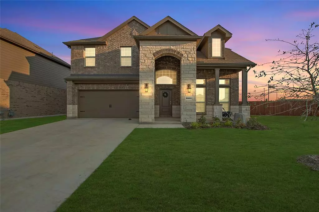 Aubrey, TX 76227,9804 Fall Brook Drive