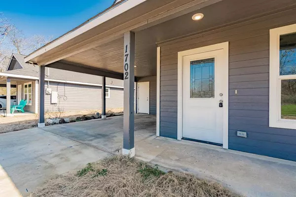 Commerce, TX 75428,1702 Clark Street