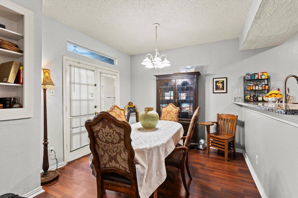 Dallas, TX 75231,5750 Phoenix Drive #33