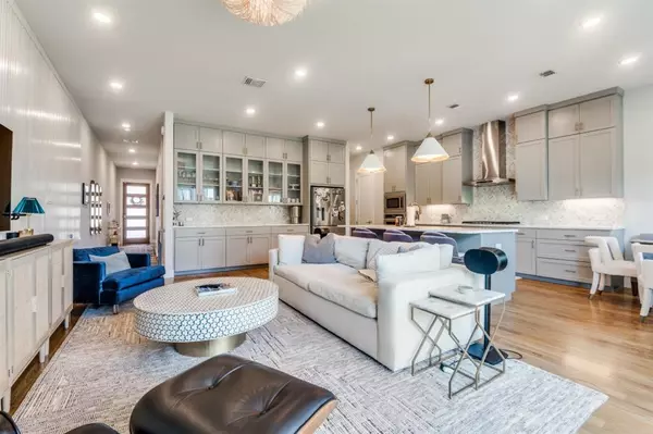 Dallas, TX 75220,3936 Bowie Lane