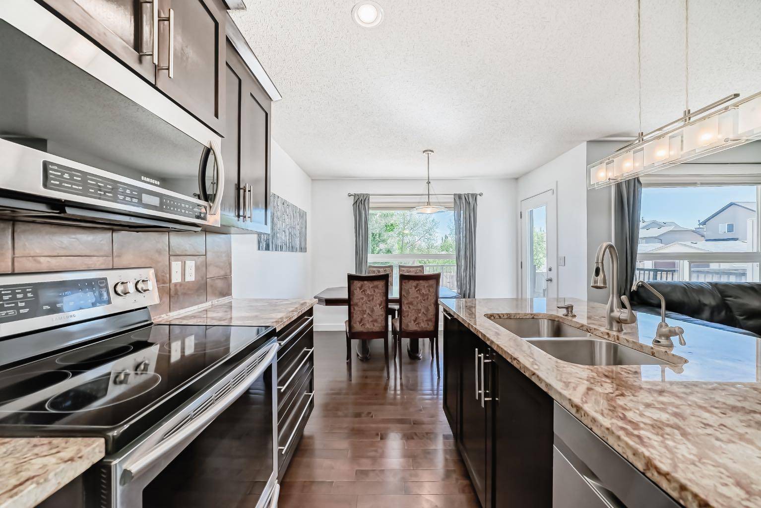Calgary, AB T3M 0B6,656 Cranston DR Southeast
