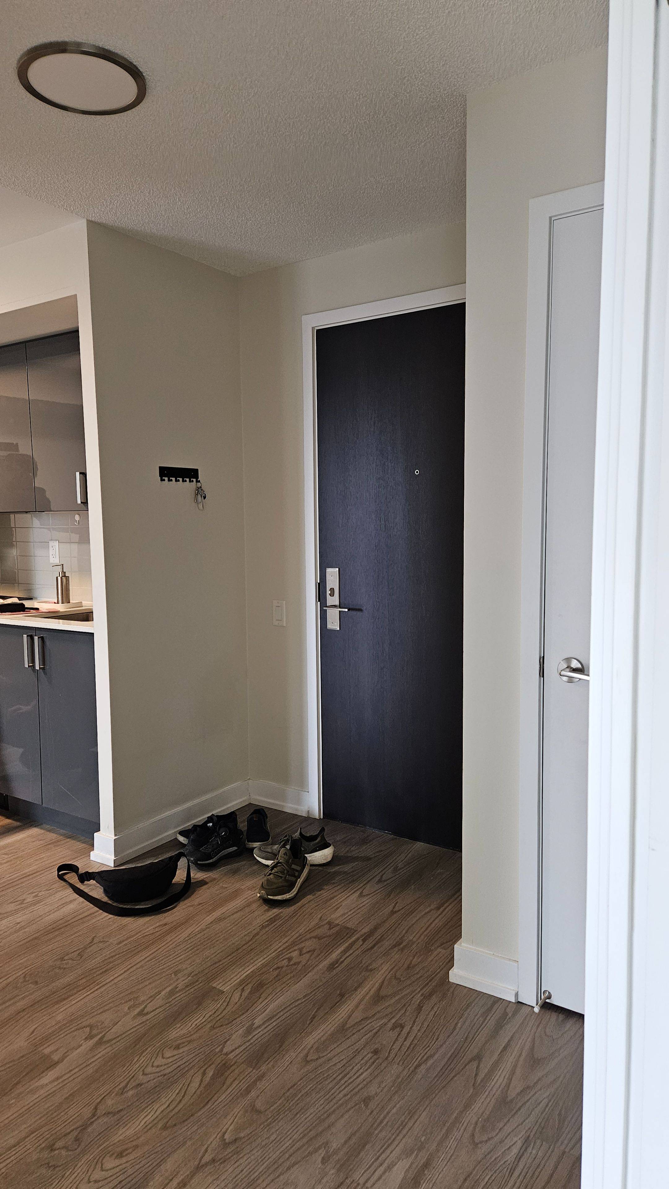 Toronto C06, ON M3H 0E2,38 Monte Kwinter CT #507