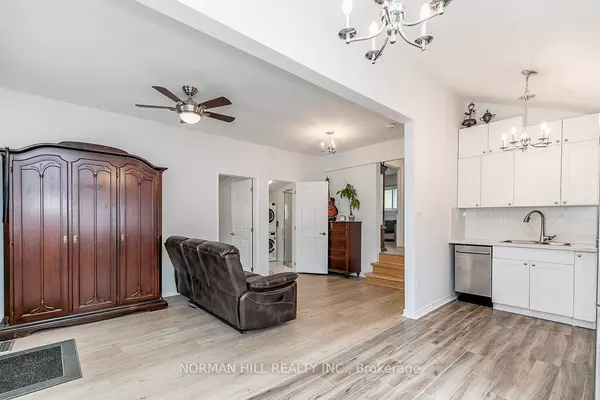 Innisfil, ON L0L 1C0,1277 Temple AVE