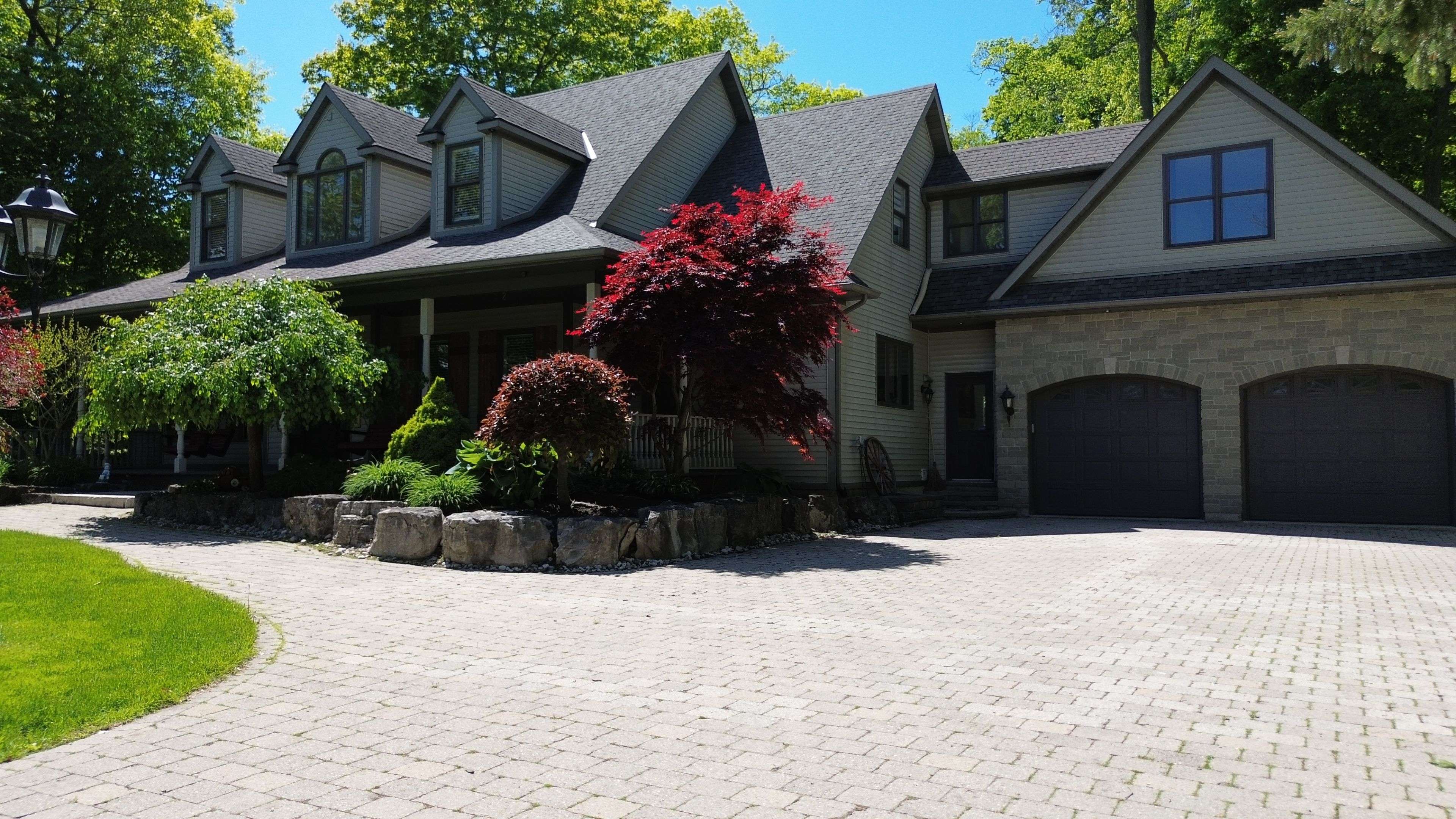 Hamilton, ON L0R 2A0,652 Westbrook RD