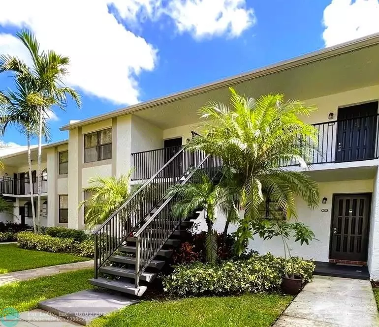 Deerfield Beach, FL 33442,1244 S Military Trl #725