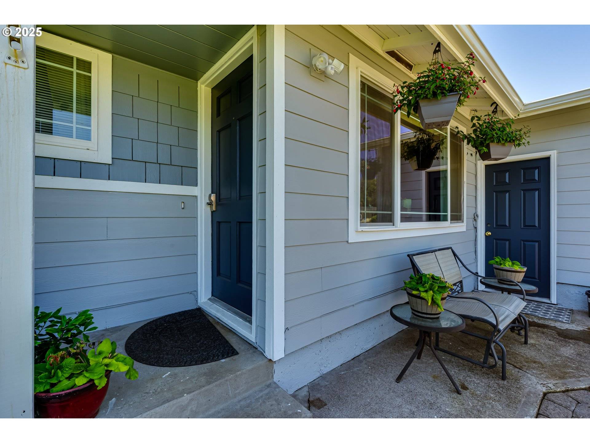 Eugene, OR 97404,832 FREMONT AVE