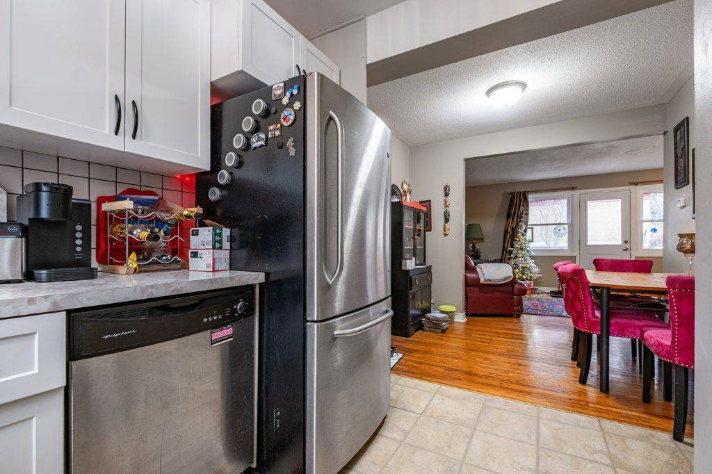 Kingston, ON K7M 2X1,126 Notch Hill RD #5