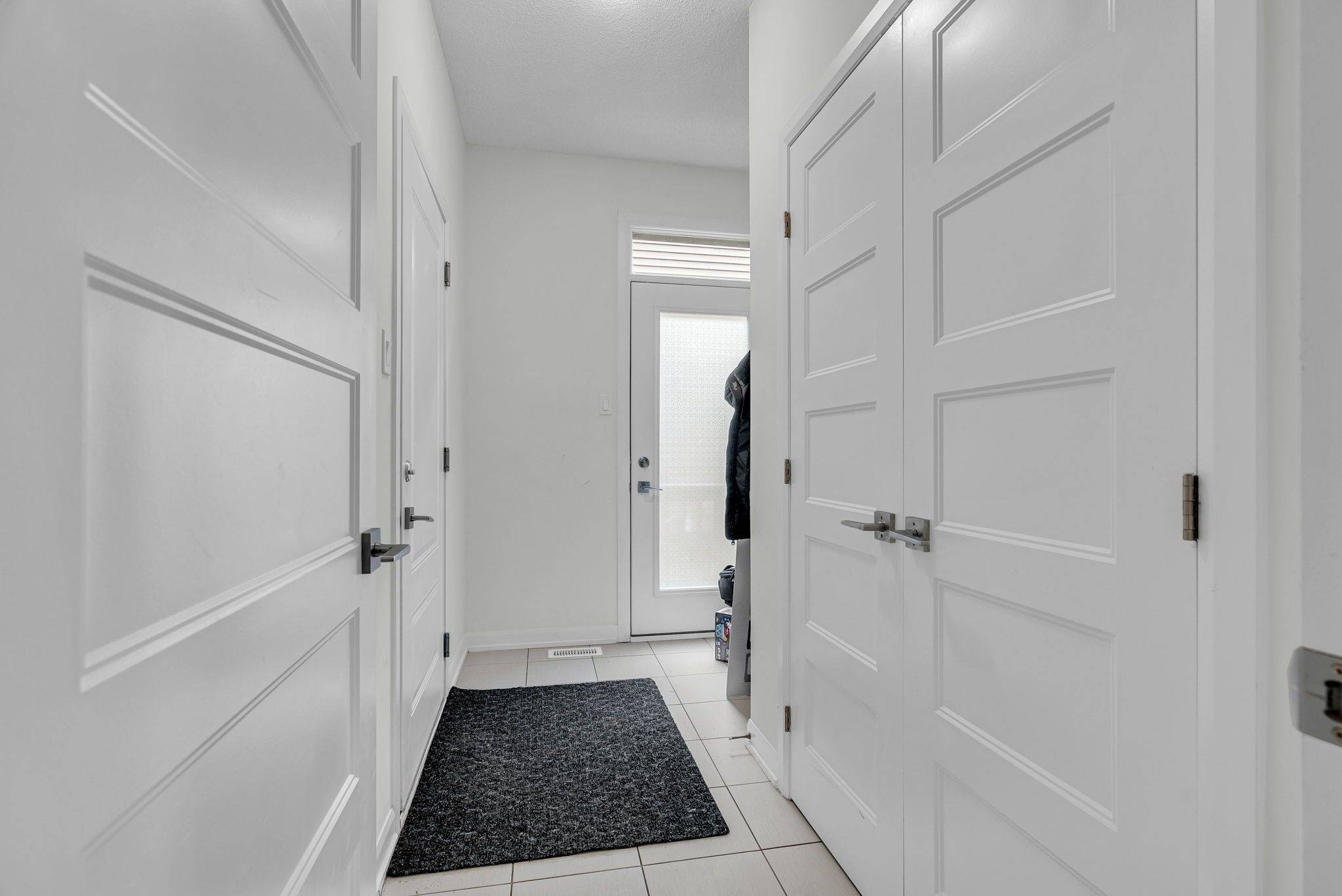 Clarence-rockland, ON K4K 1P6,176 Onyx CRES