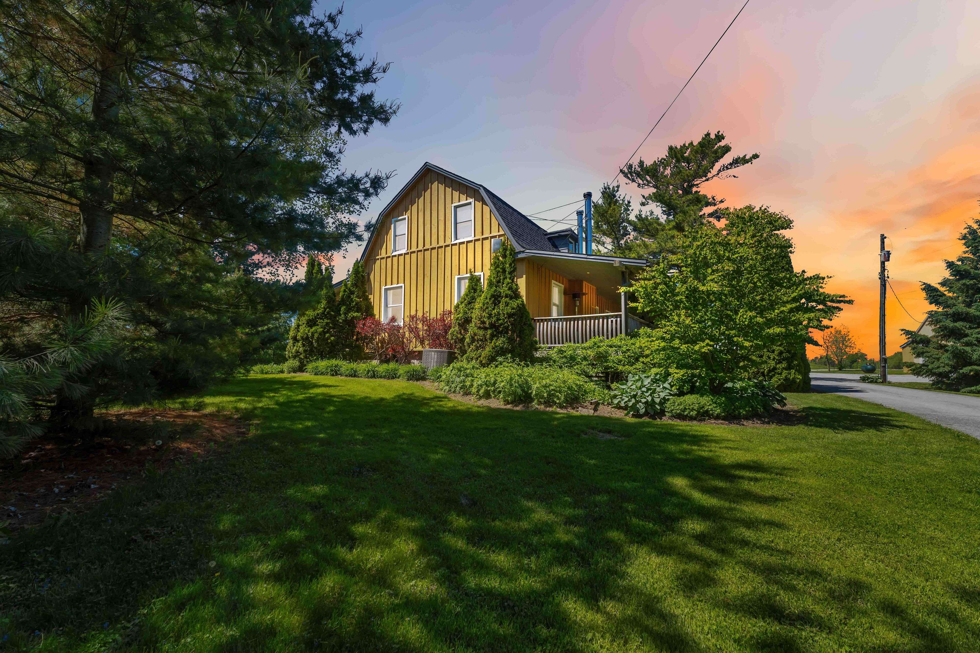 Pelham, ON L0R 1S0,991 Twenty RD
