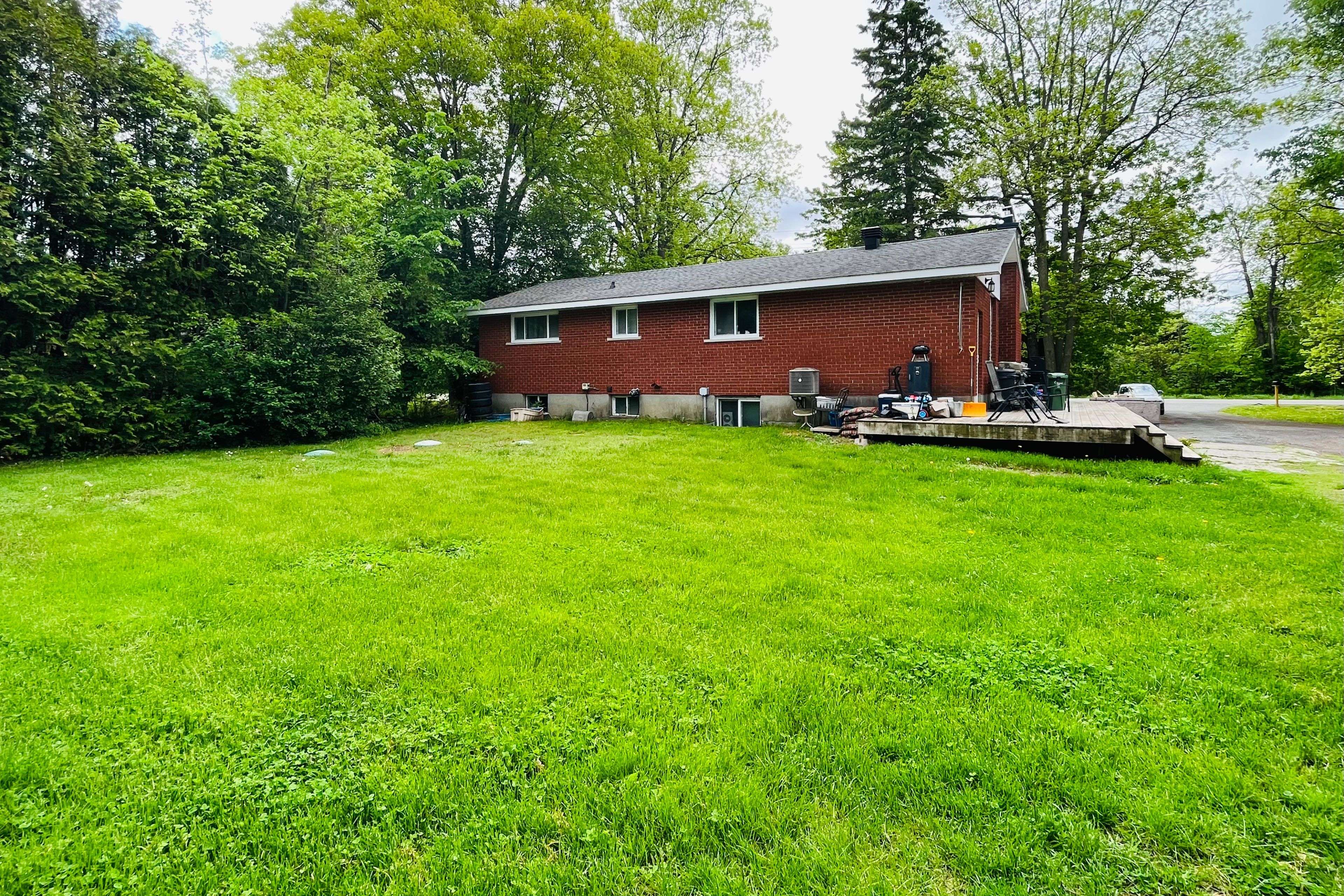 Carp - Huntley Ward, ON K0A 1L0,6330 Rothbourne RD