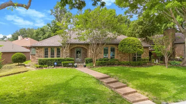 3233 Maverick Drive, Plano, TX 75074