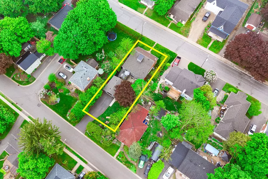 61 John ST, Orangeville, ON L9W 2P6