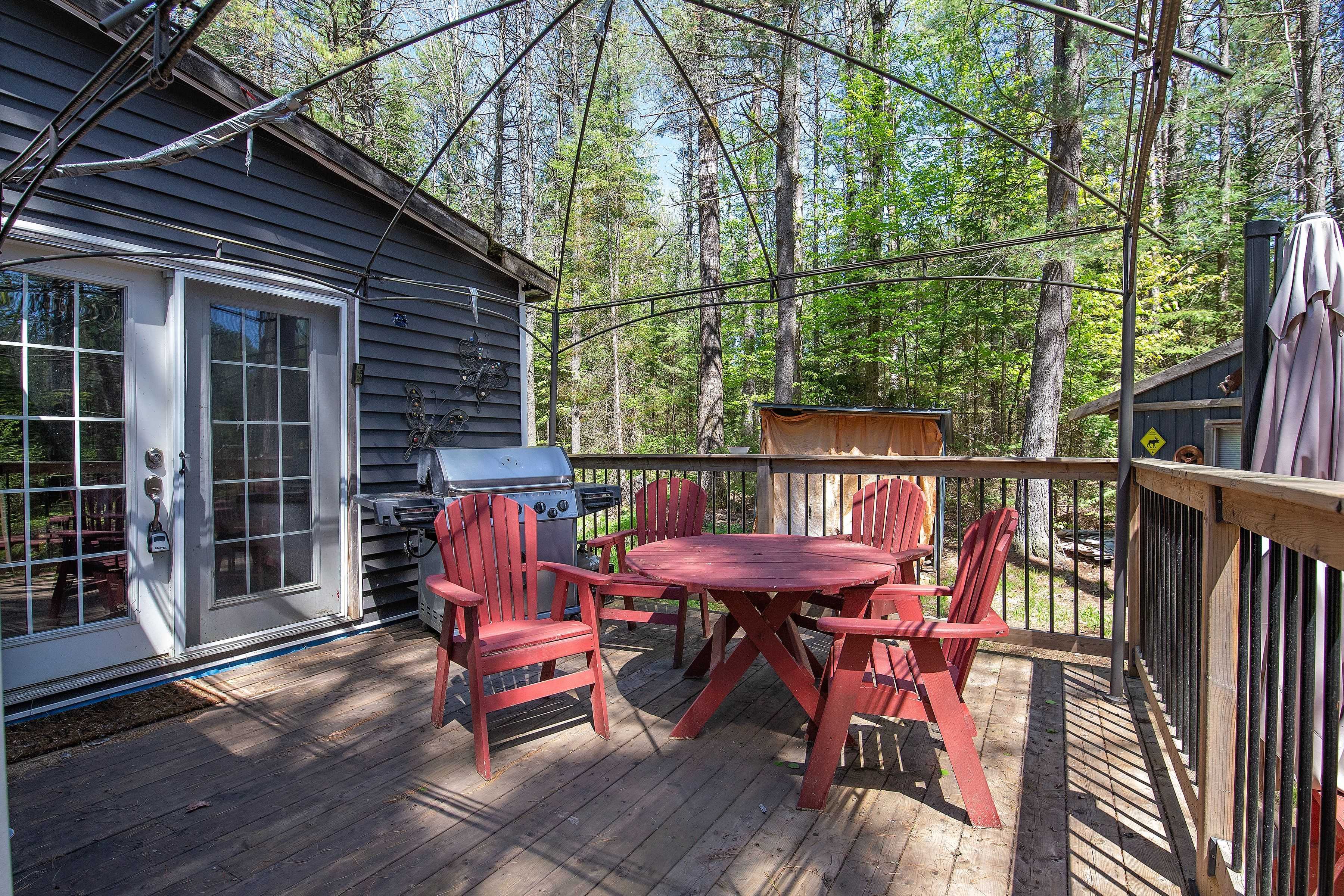 Addington Highlands, ON K0H 1K0,19519 A Highway 41 N/A