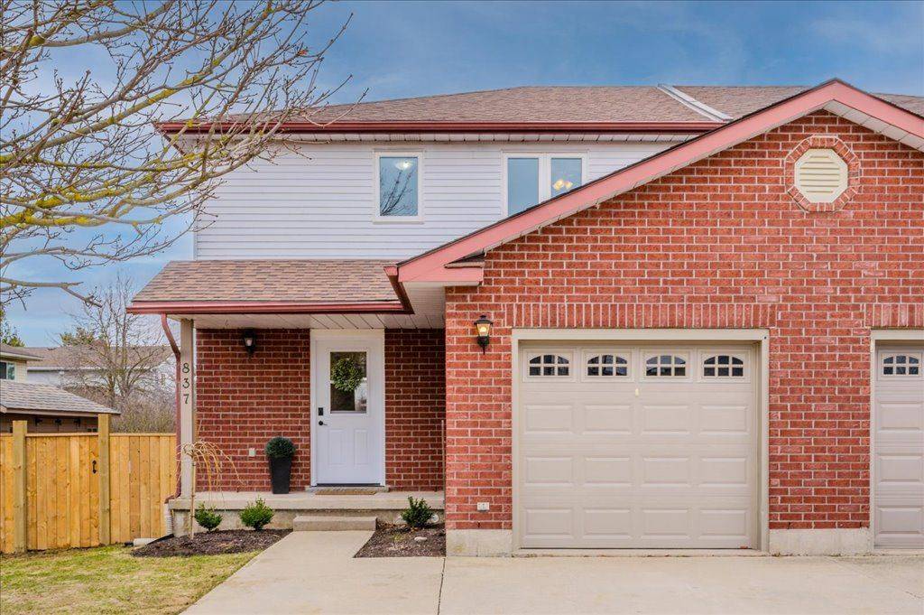 North Perth, ON N4W 3R3,837 Edgar ST W