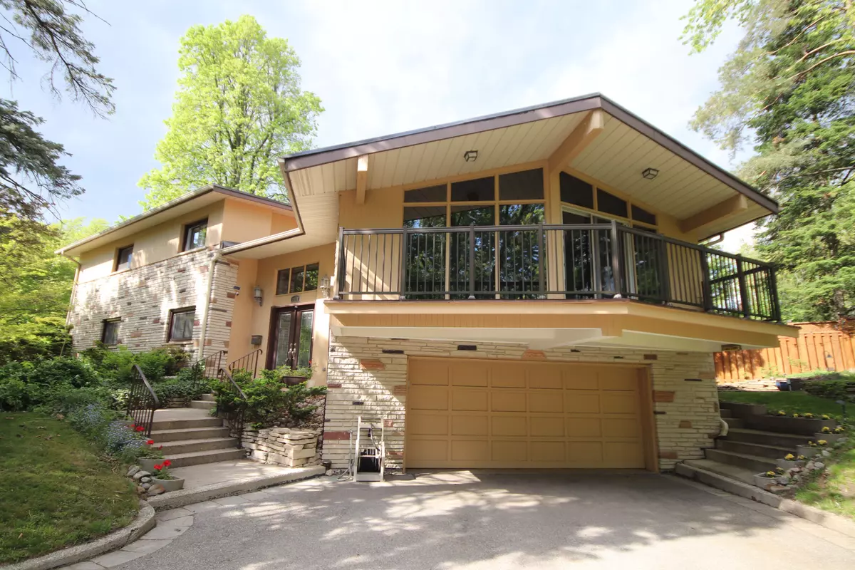 Mississauga, ON L5J 3B1,1557 Calumet PL