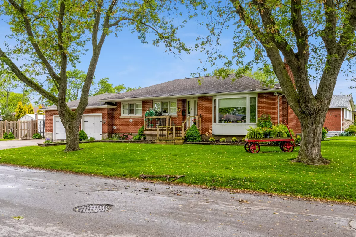 Welland, ON L3C 4G9,78 Summit AVE