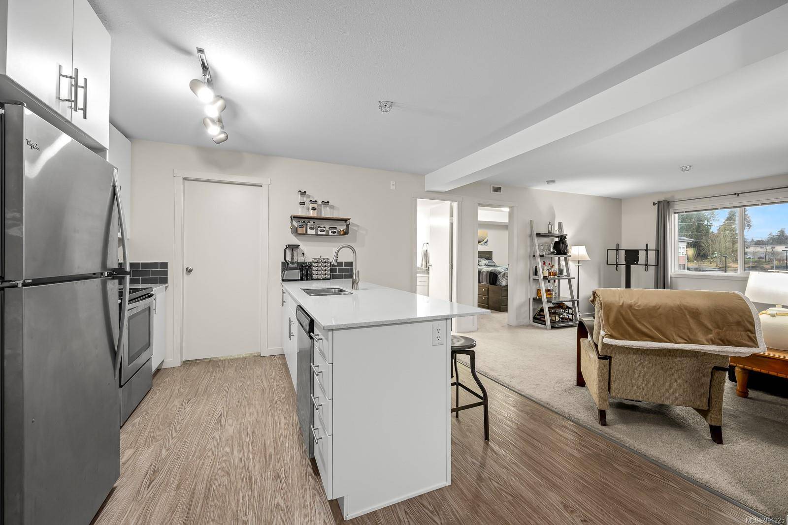 Courtenay, BC V9N 0E5,1944 Riverside Lane #303