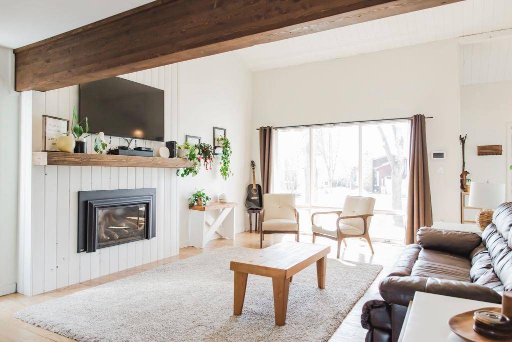 Grande Prairie, AB T8V 4W9,9714 75 AVE