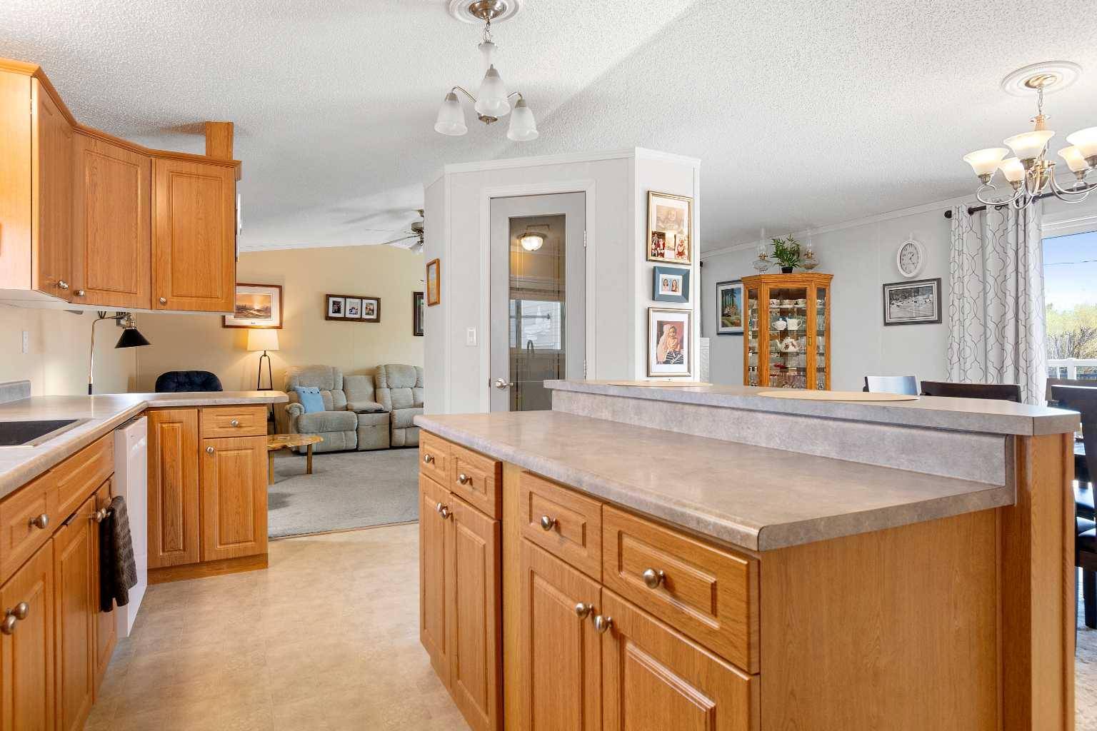 Bezanson, AB T0H 3C0,10206 98 AVE