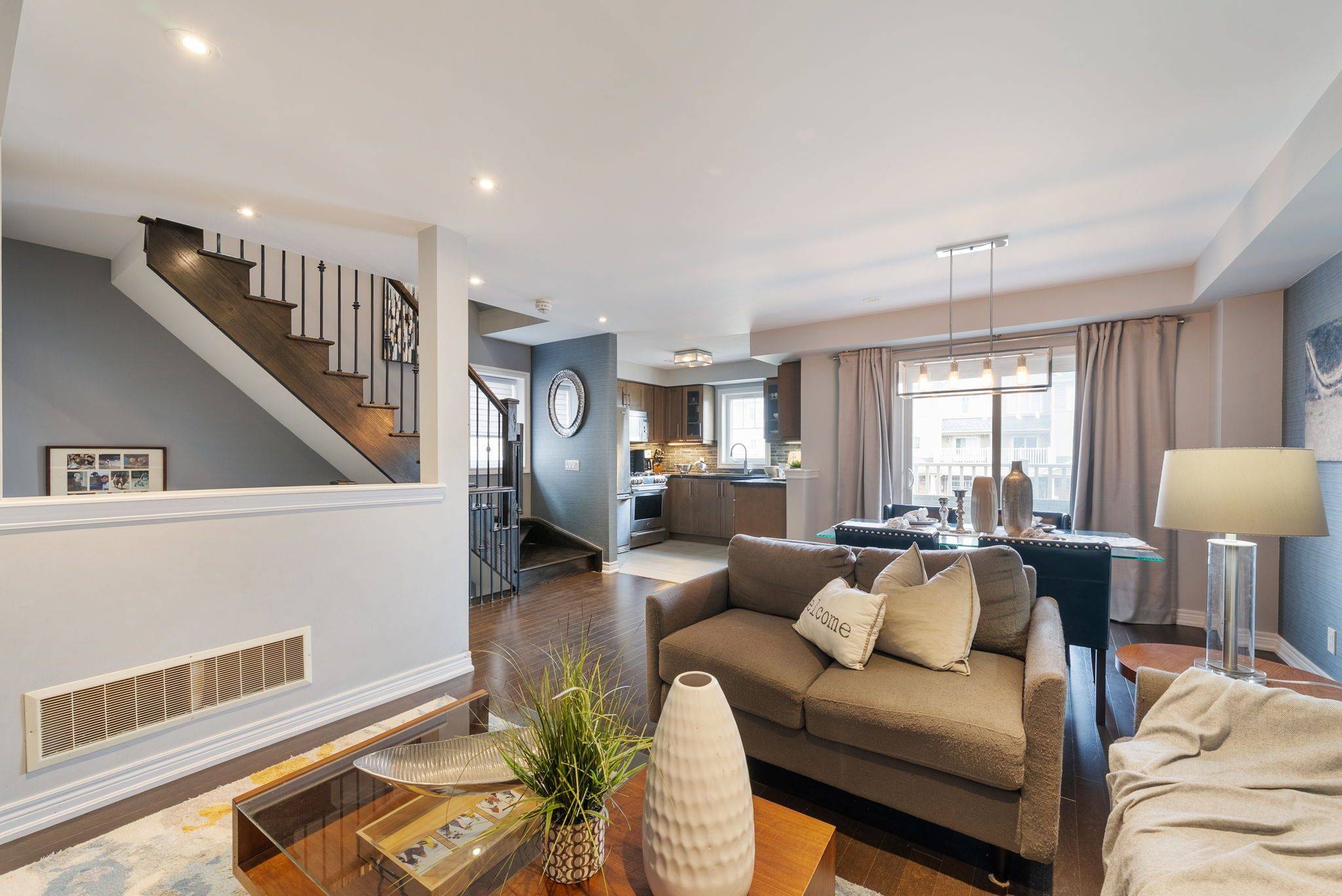 Oshawa, ON L1L 0G5,69 Tabaret CRES