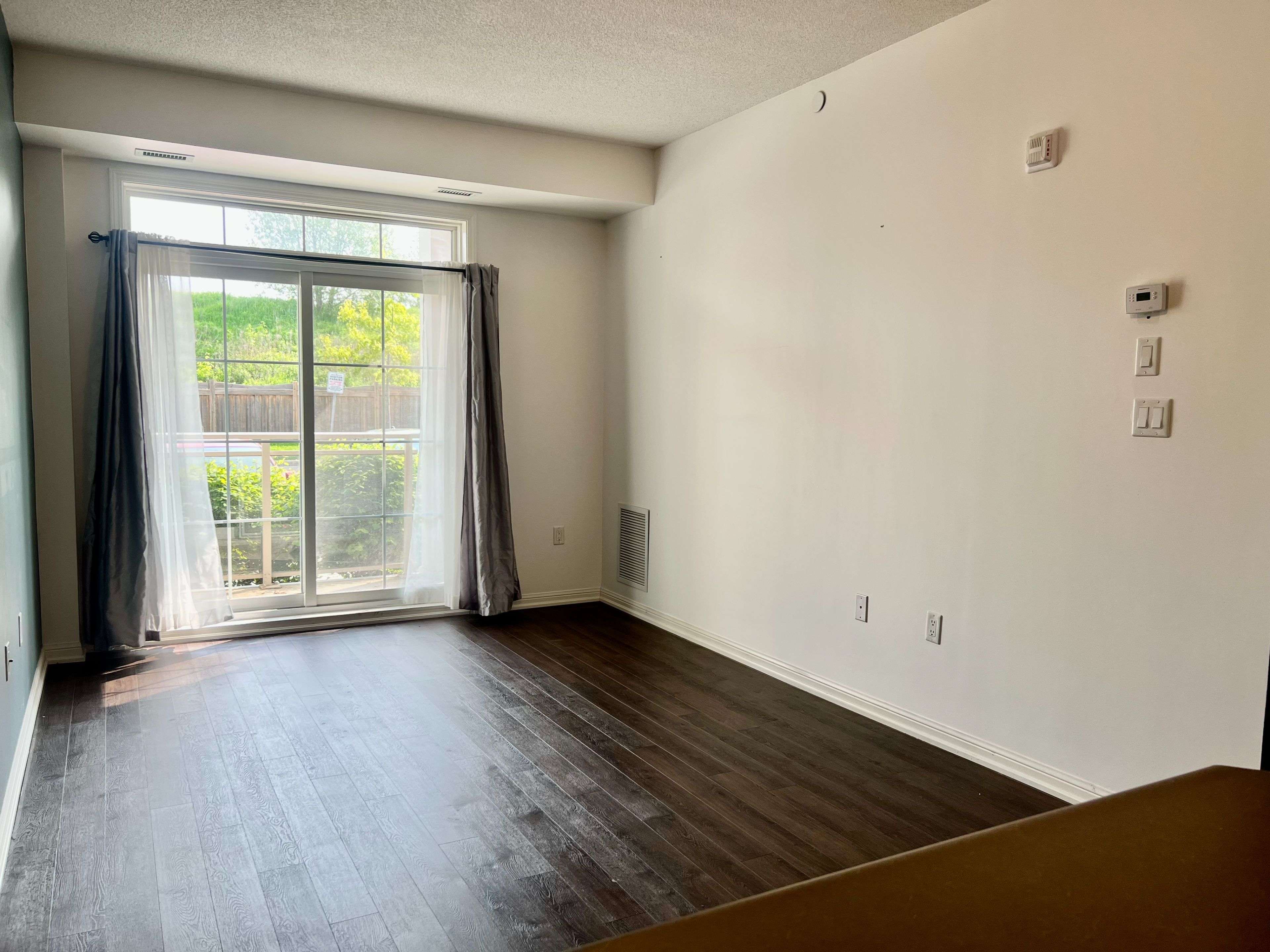 Clarington, ON L1C 4Y2,80 Aspen Springs DR #119