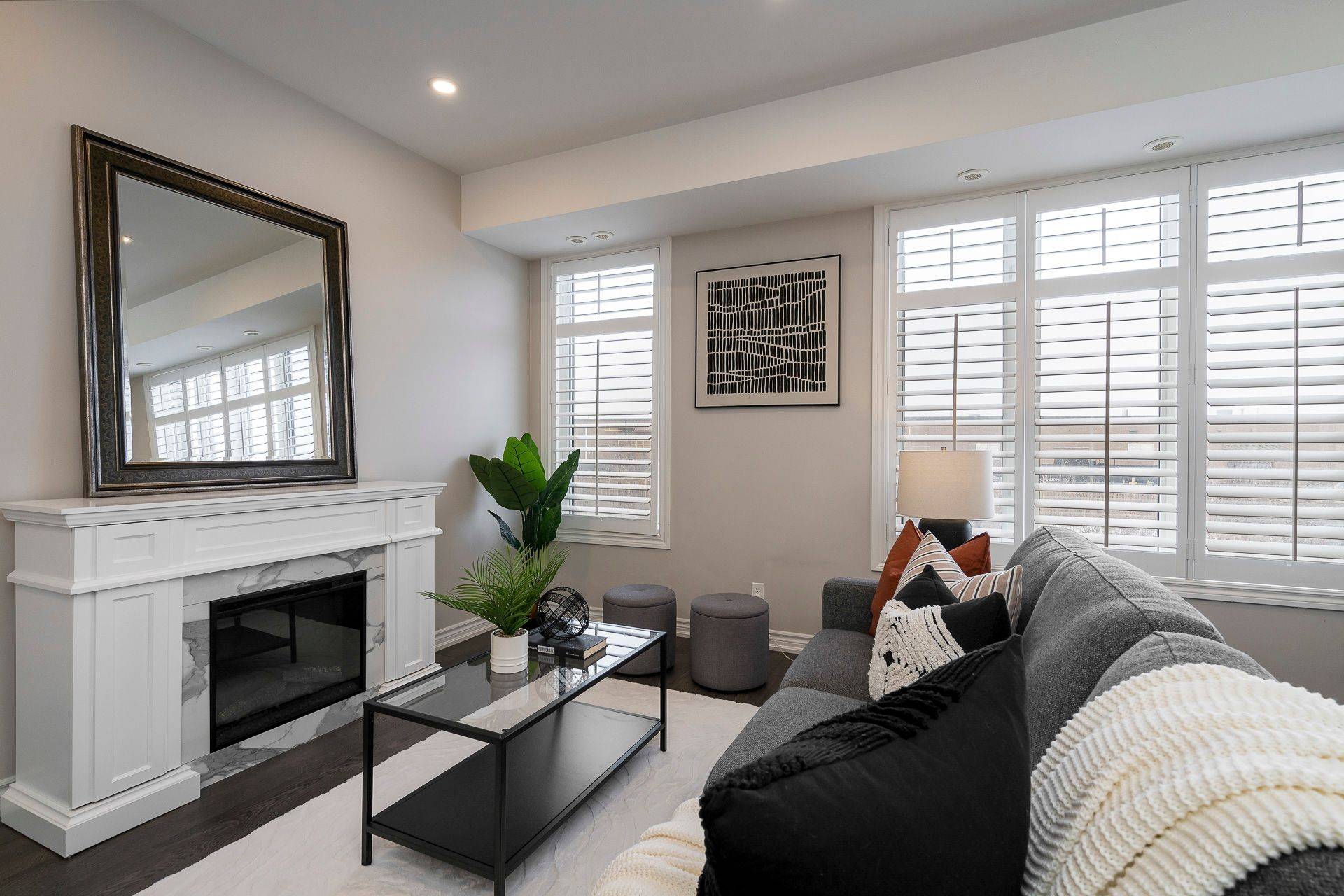 Toronto W06, ON M8W 0A9,145 Long Branch AVE #15