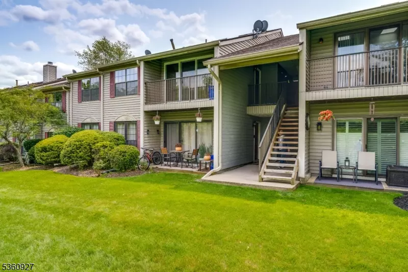 Franklin Twp., NJ 08823,23 Taylor Dr