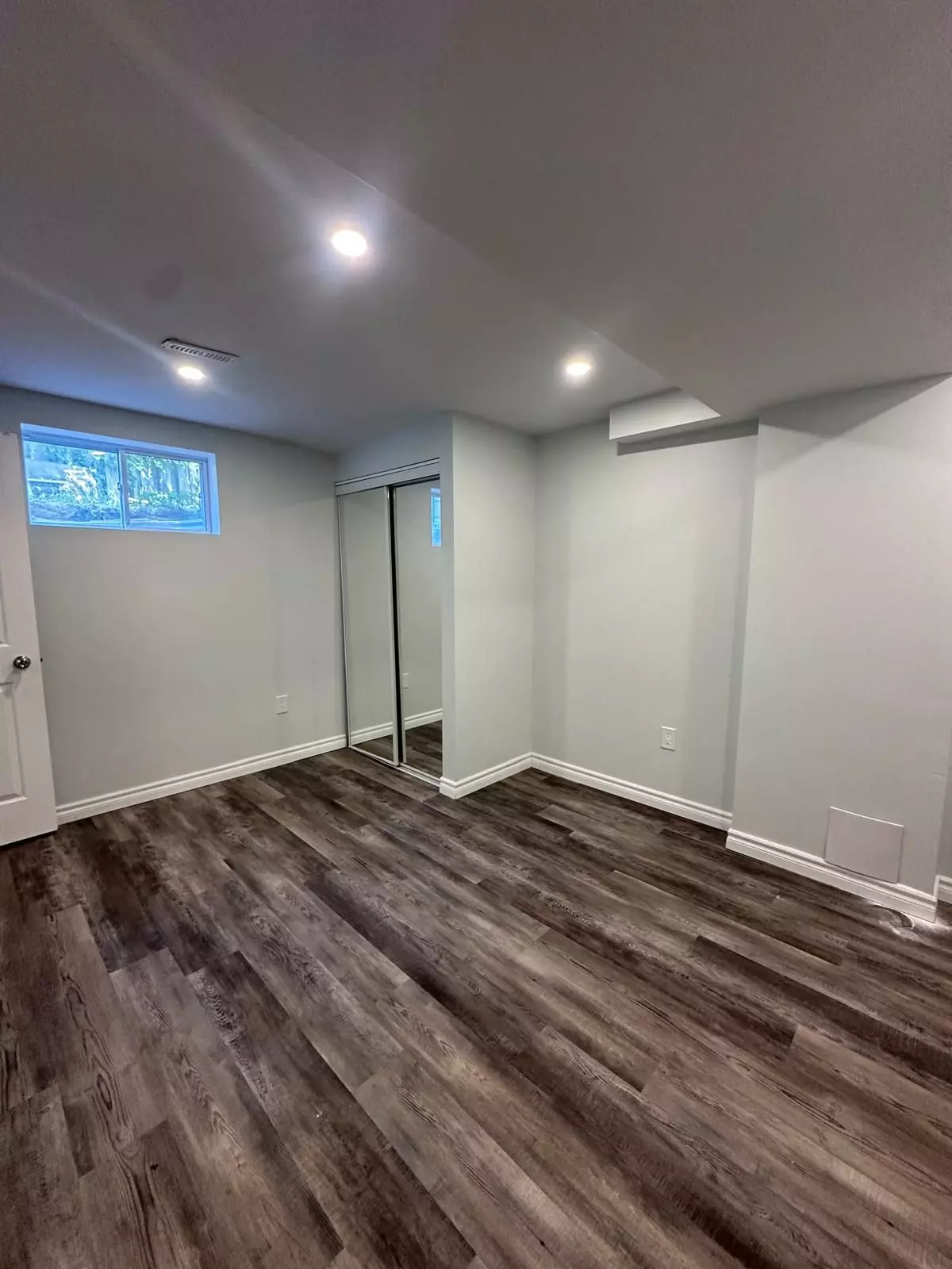 Pickering, ON L1X 2M9,1506 Reesor CT #Bsmt