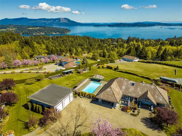 2321 Boulding Rd, Mill Bay, BC V0R 2P0