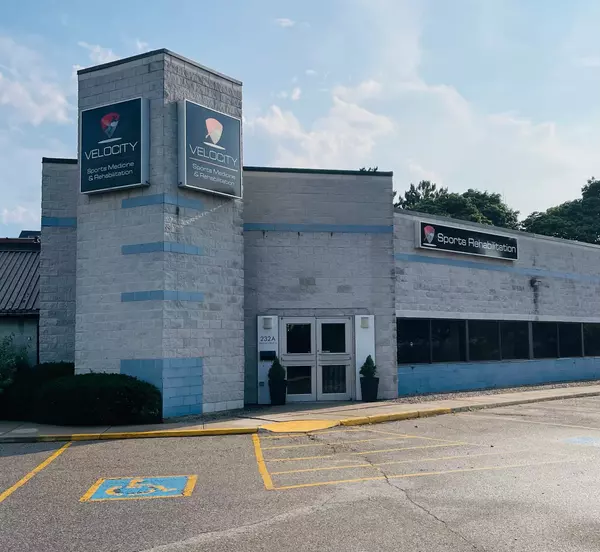 232A South Service RD E, Oakville, ON L6J 2X5
