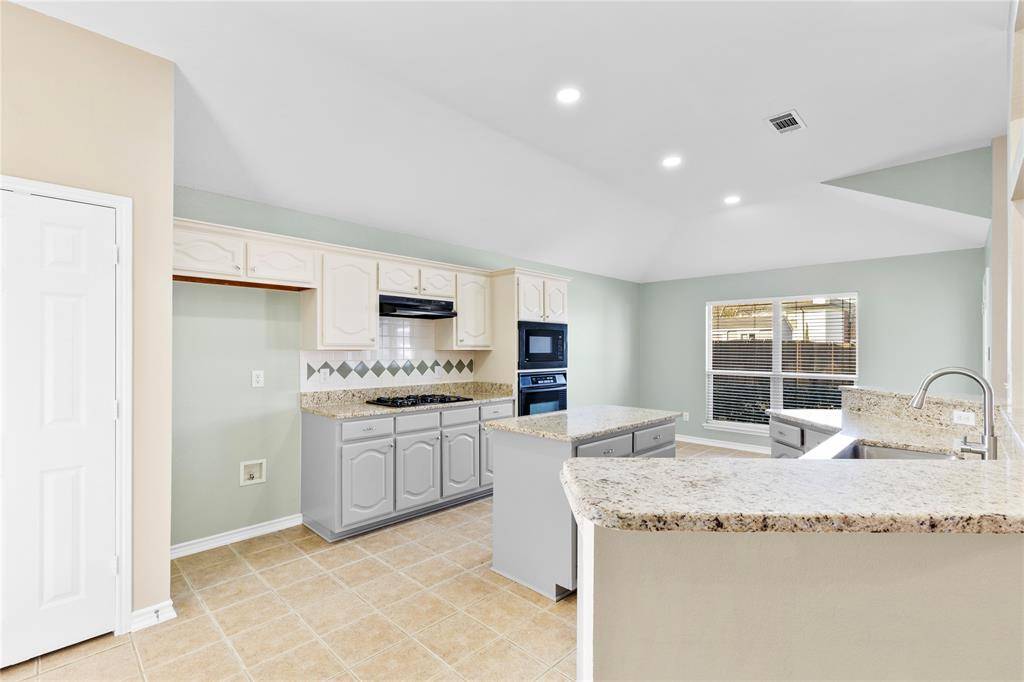 Mesquite, TX 75181,2609 Cantura Drive