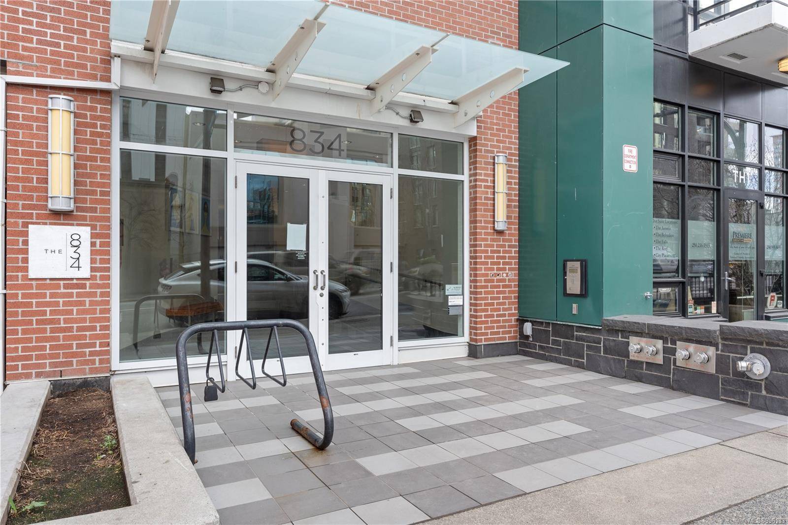 Victoria, BC V8W 1N3,834 Johnson St #1008