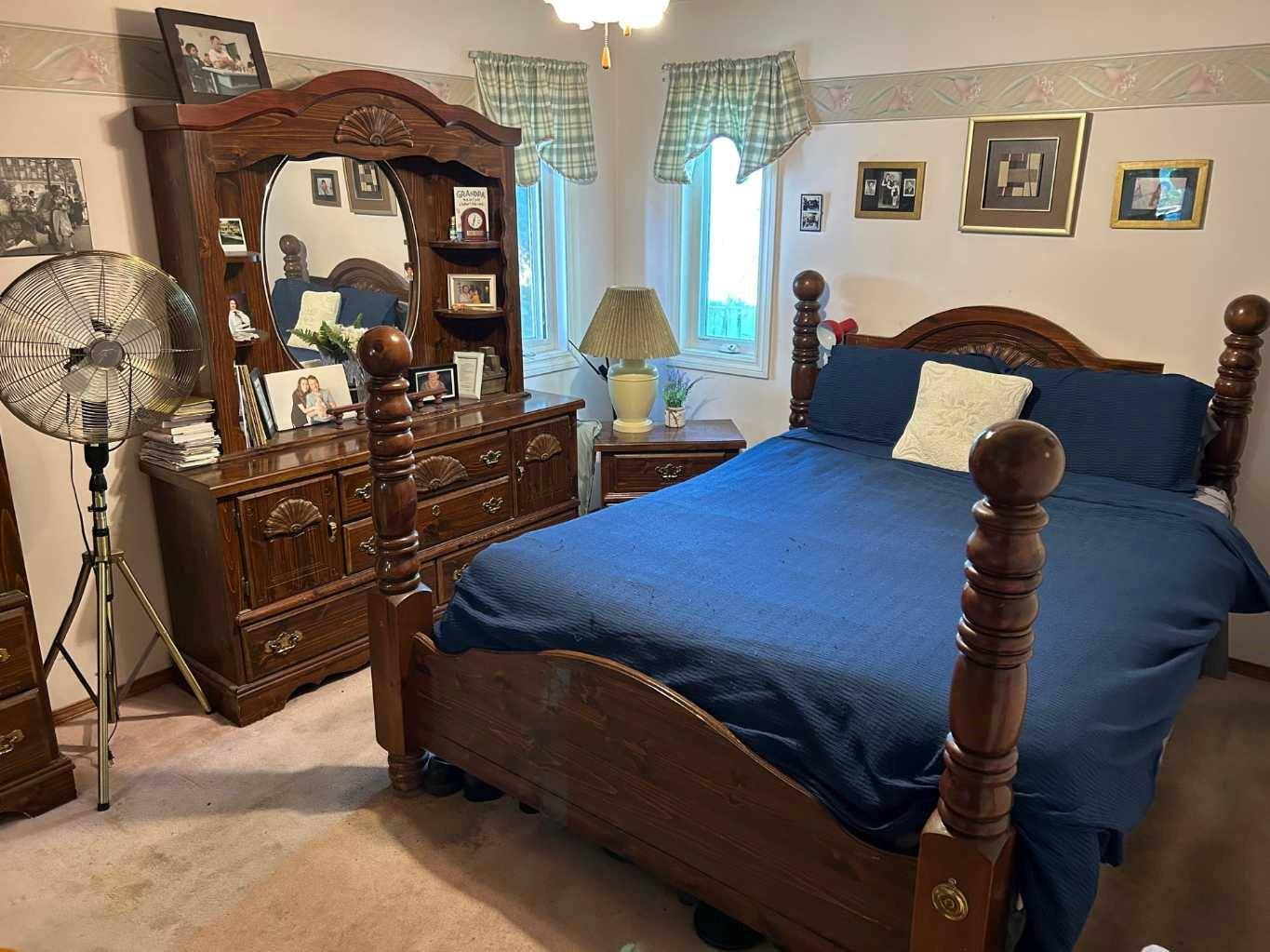 Red Deer, AB T4R 2H5,112 Dixon CRES