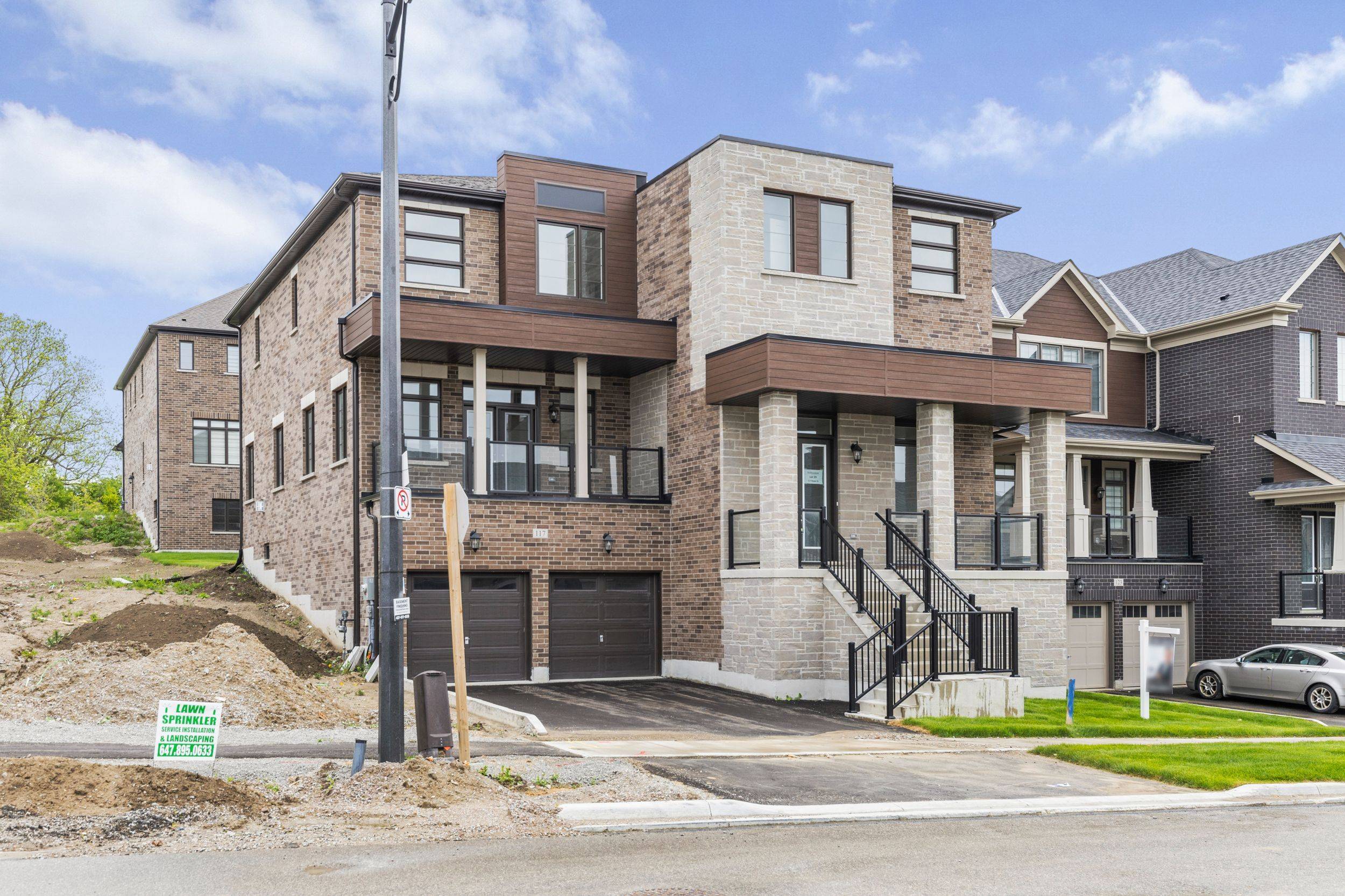 Bradford West Gwillimbury, ON L3Z 4M9,117 Rowe ST
