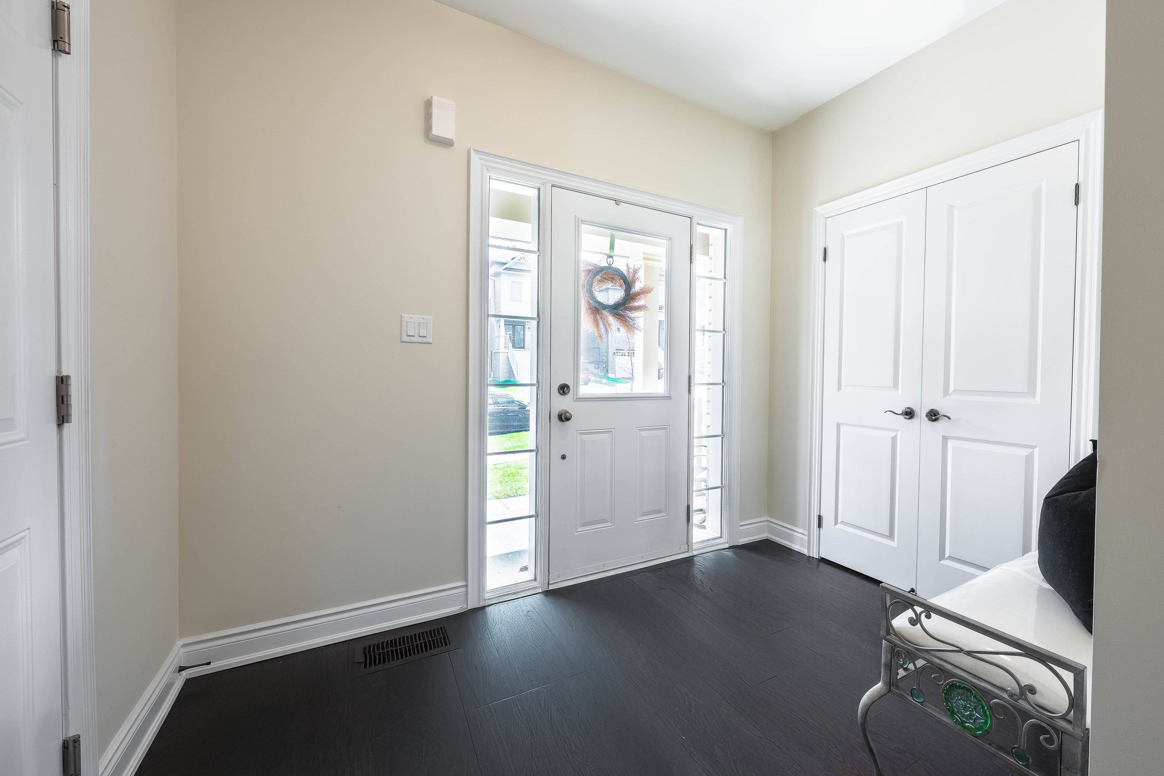New Tecumseth, ON L9R 0L8,53 Janes CRES