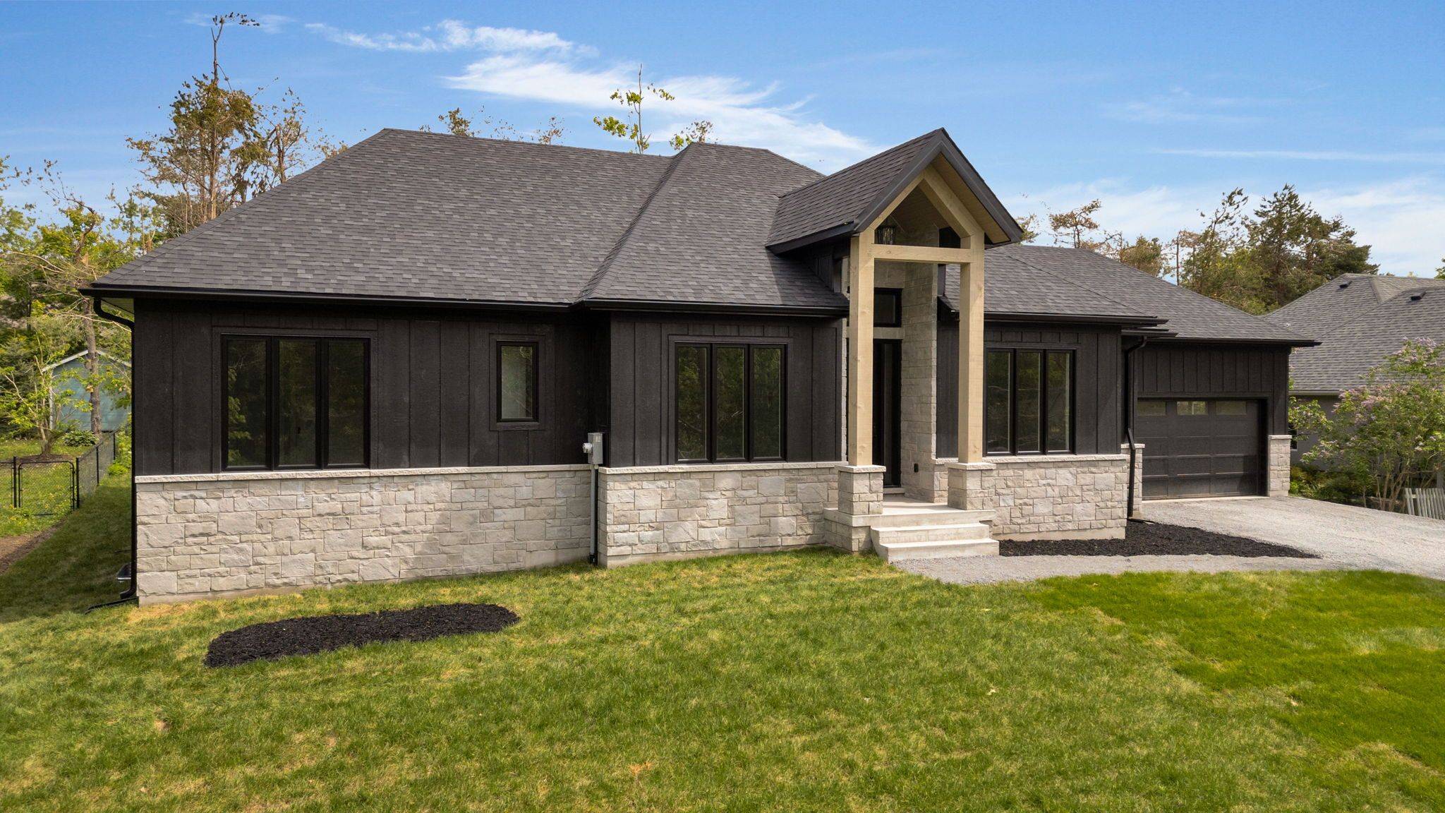 Oro-medonte, ON L0L 2L0,32 Alpine WAY