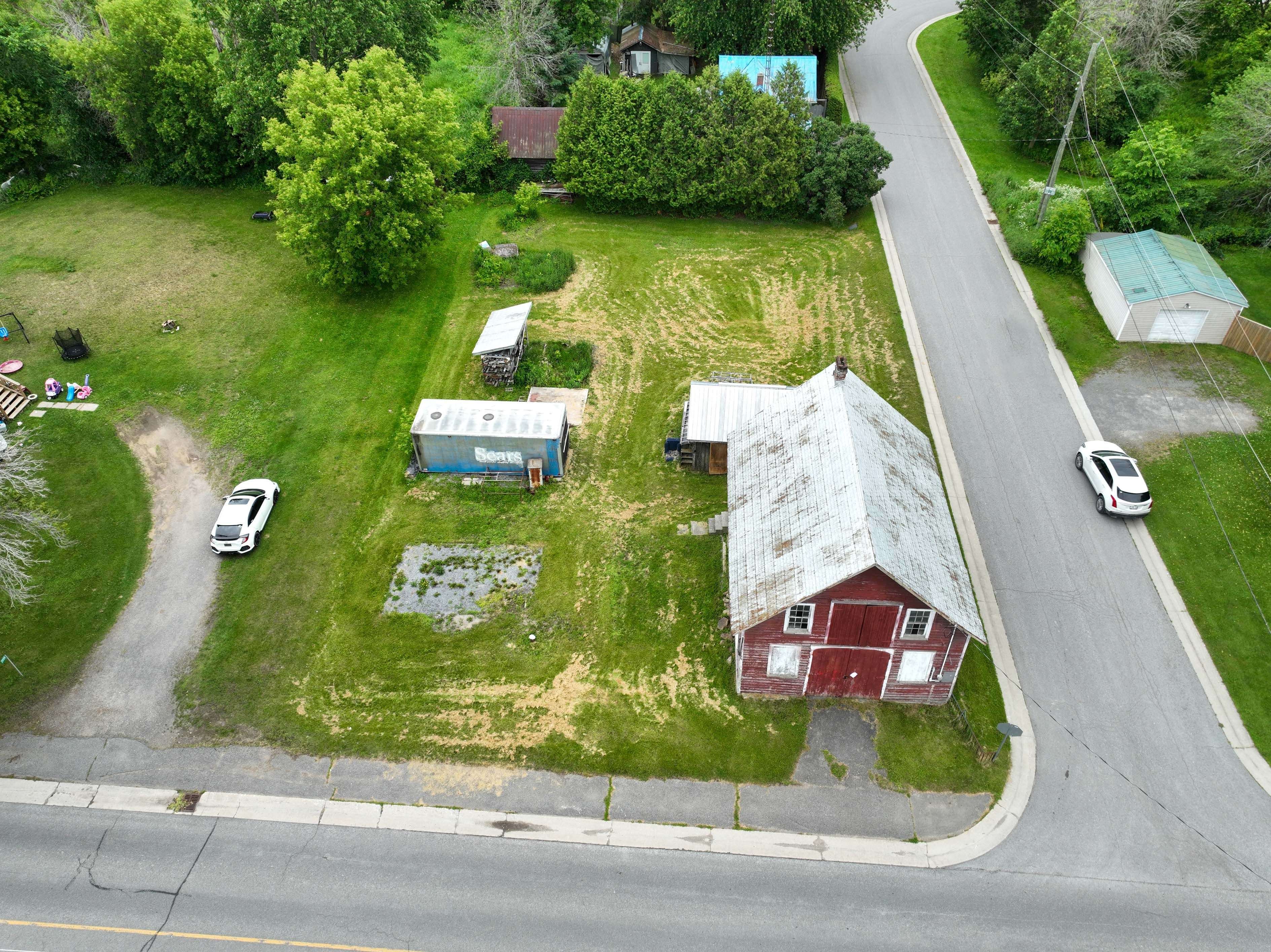 Stone Mills, ON K0K 1Z0,2950 County Road 14 RD