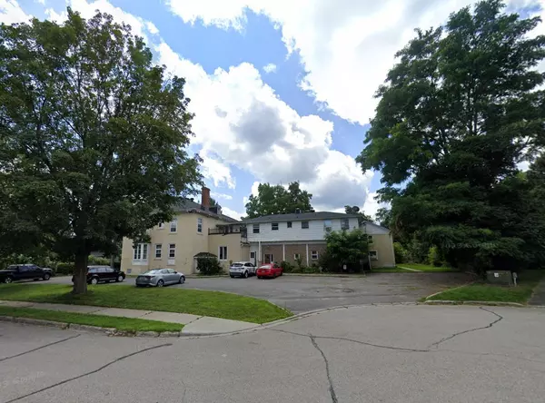 10 Belvedere PL, Brockville, ON K6V 3A4
