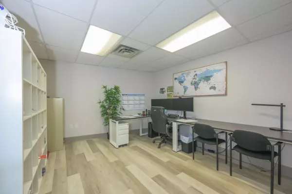 St. Thomas, ON N5R 3V3,9 Princess AVE #5